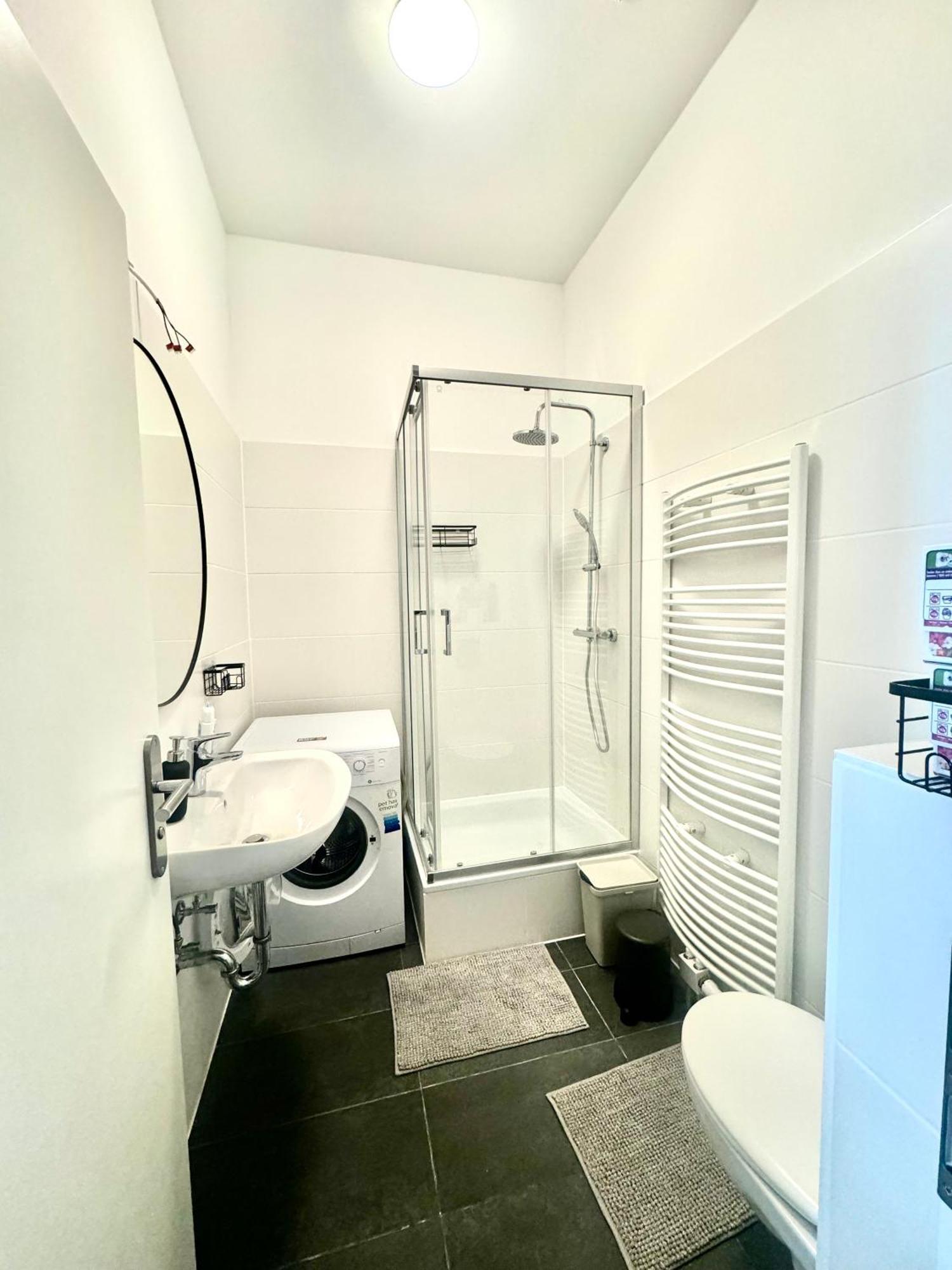 Red Stone Apartments Central برلين المظهر الخارجي الصورة